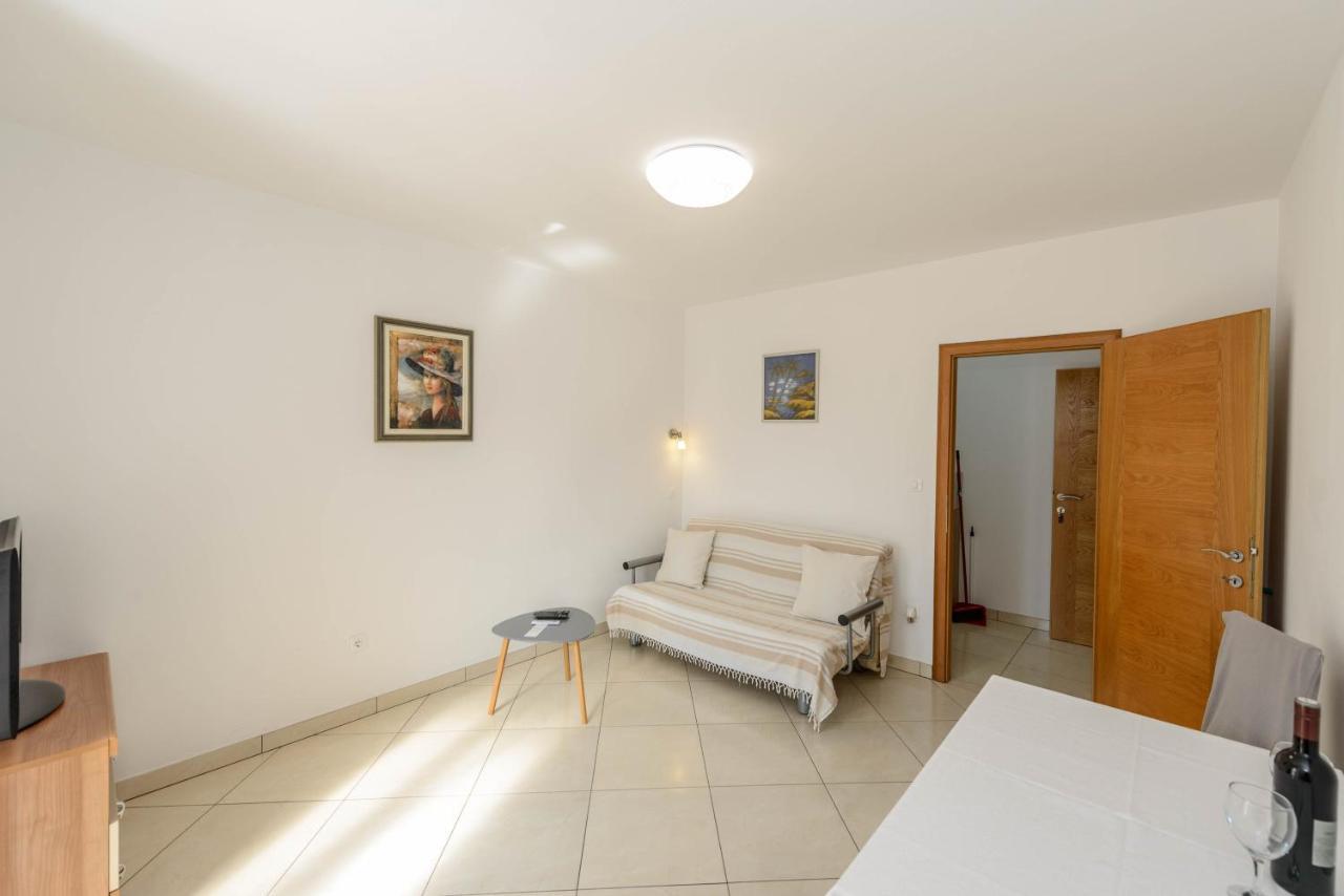 Apartments Milar Rovinj Exterior photo